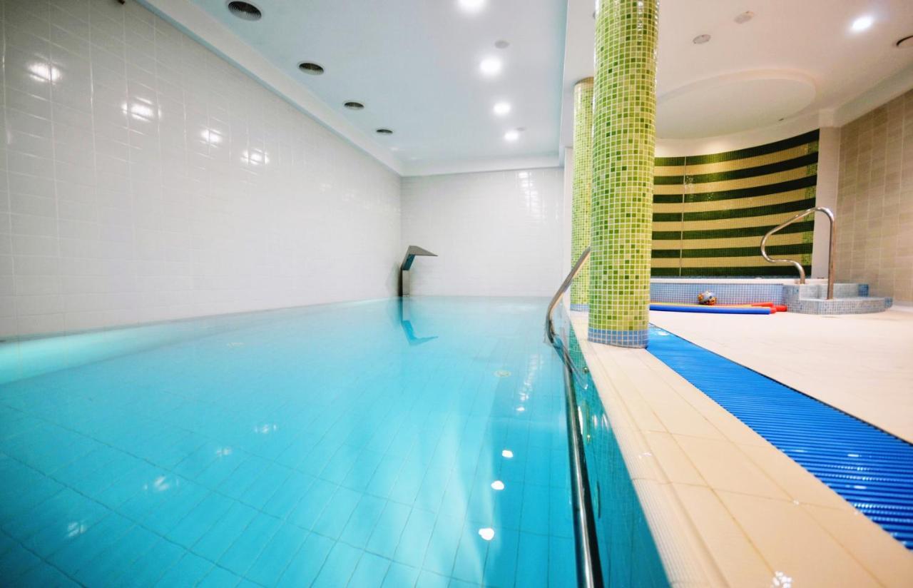Bursztyn Spa Kolobrzeg Ngoại thất bức ảnh