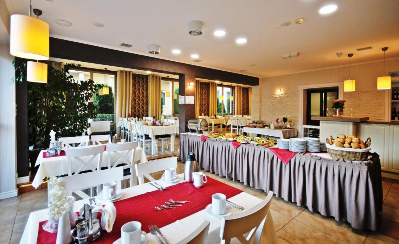 Bursztyn Spa Kolobrzeg Ngoại thất bức ảnh